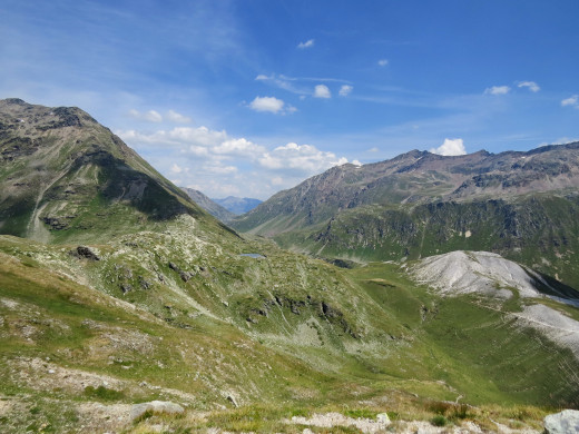 1228484 (a): :2048x1536